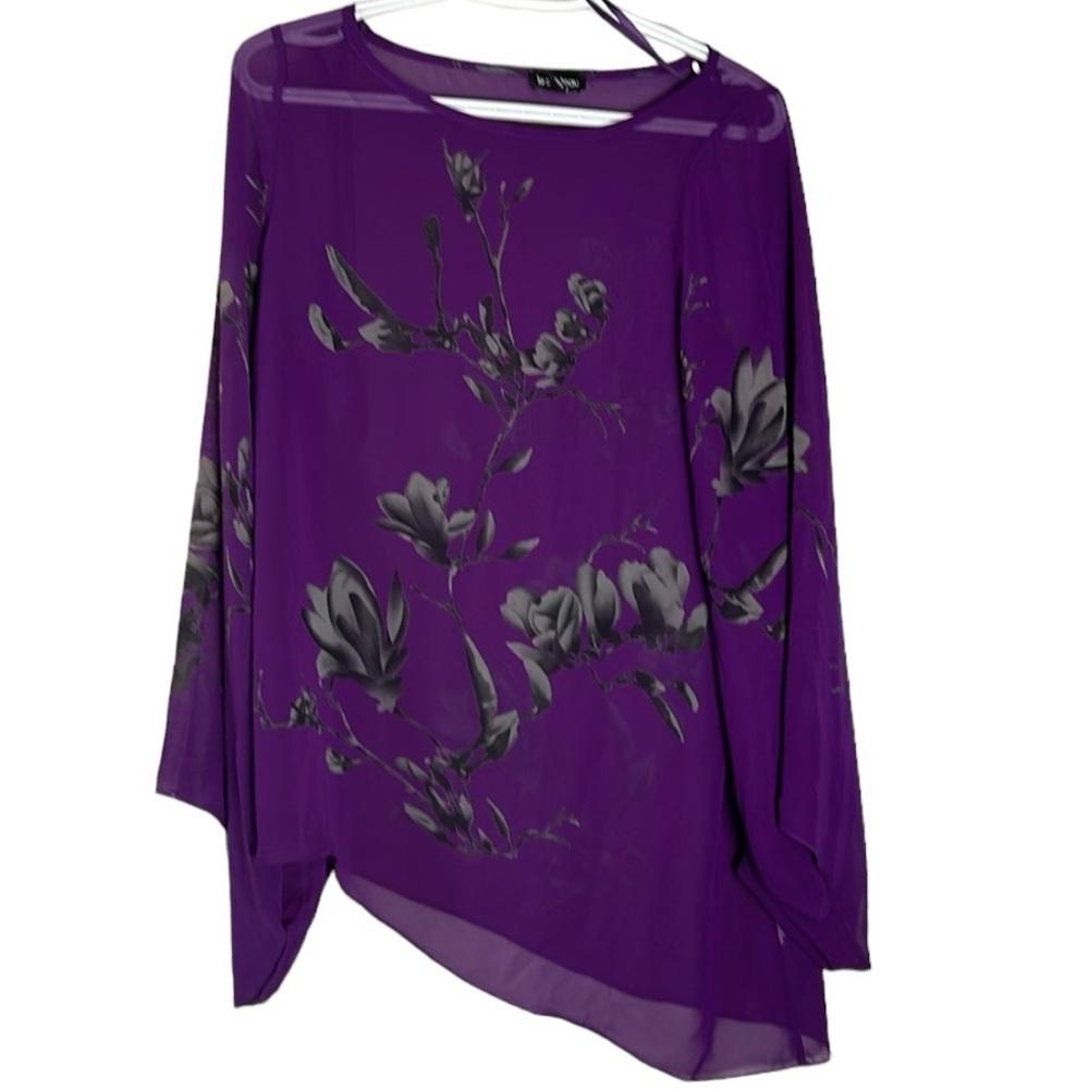 Le Chateau women’s‎ top sheer asymmetrical